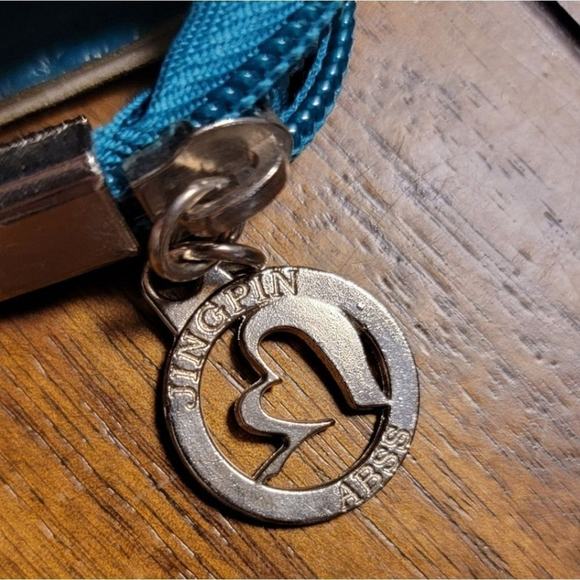 Jingpin Chevron clutch‎ wristlet - Picture 2 of 6